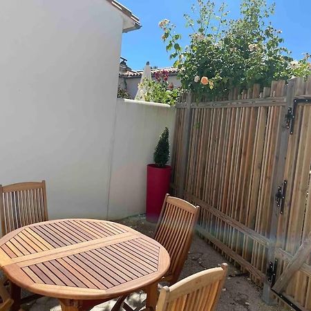 Maison De Vacances La Flotte 00491Ui Εξωτερικό φωτογραφία