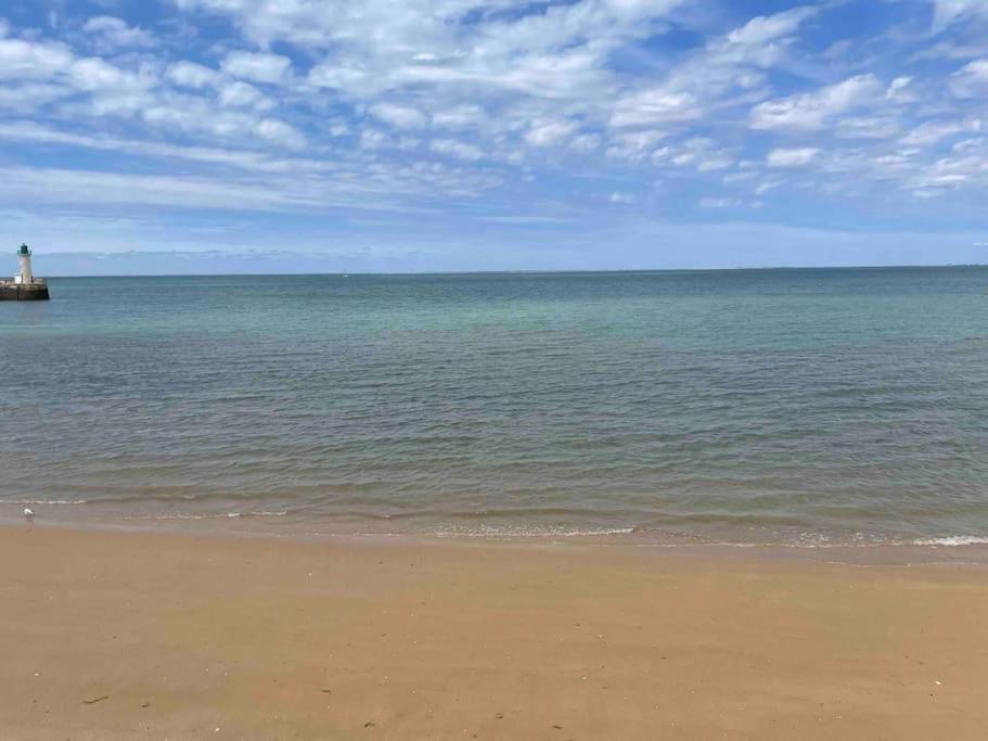 Maison De Vacances La Flotte 00491Ui Εξωτερικό φωτογραφία